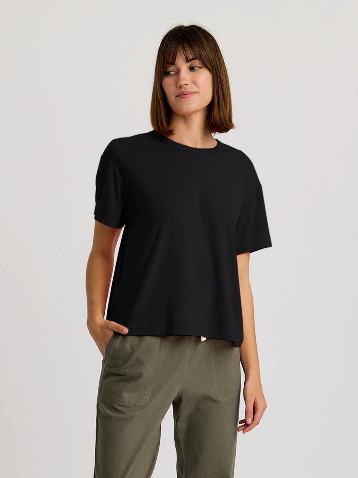 Women's Elevate Lightweight Tee- Black