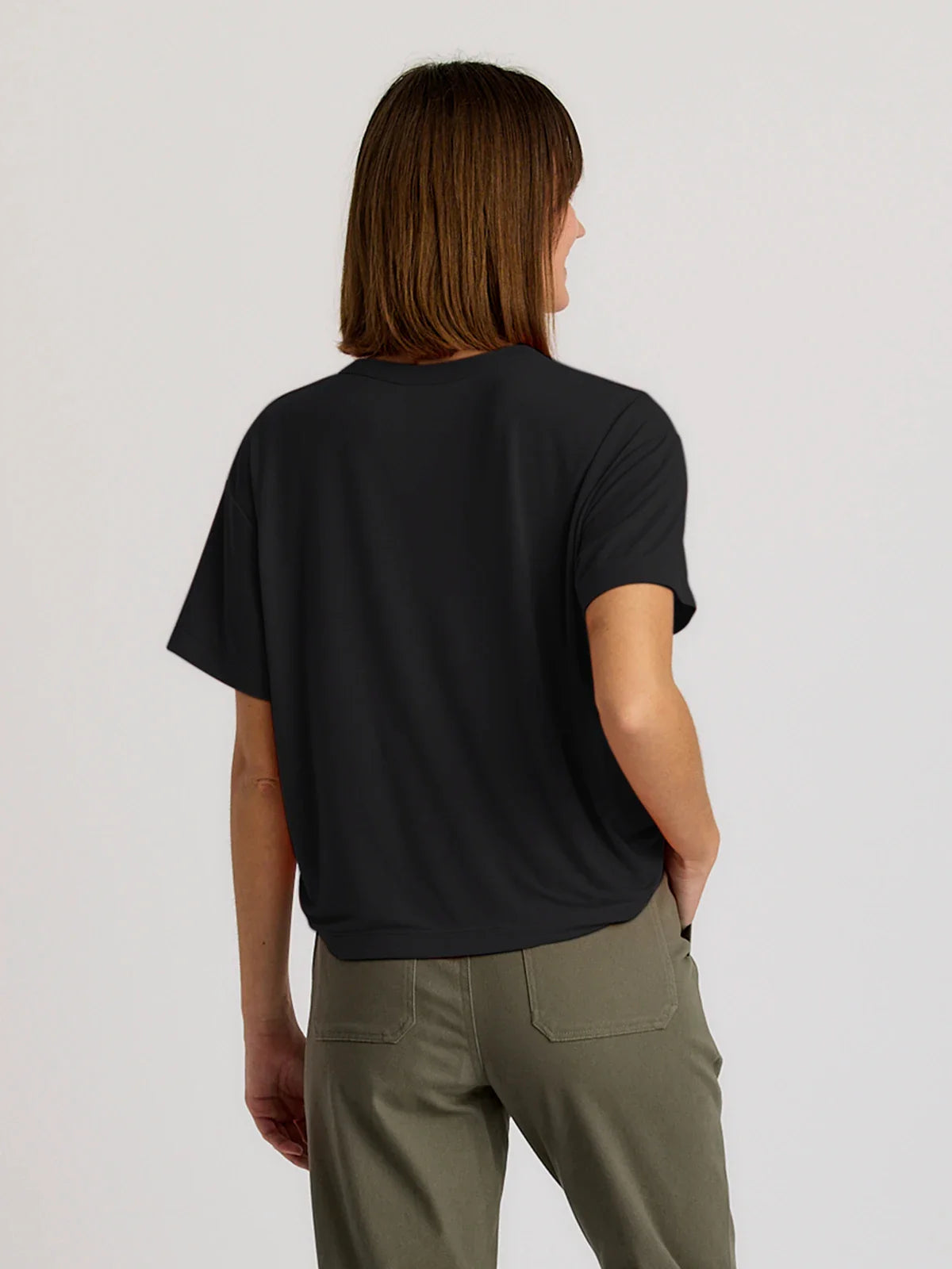 Women's Elevate Lightweight Tee- Black