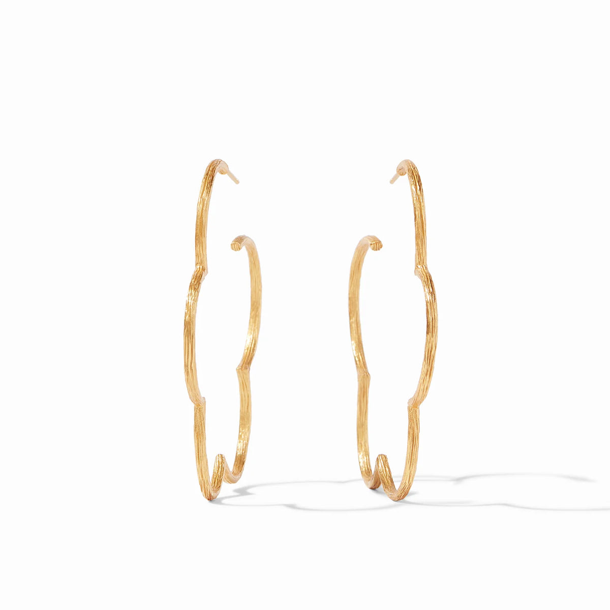 Large Gardenia Textured Hoop