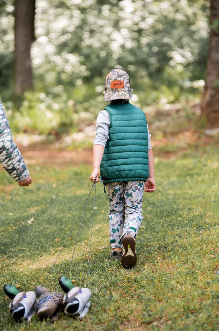 Kid's Puffer Vest - Posy Green w/ Sea Turtle Print Liner