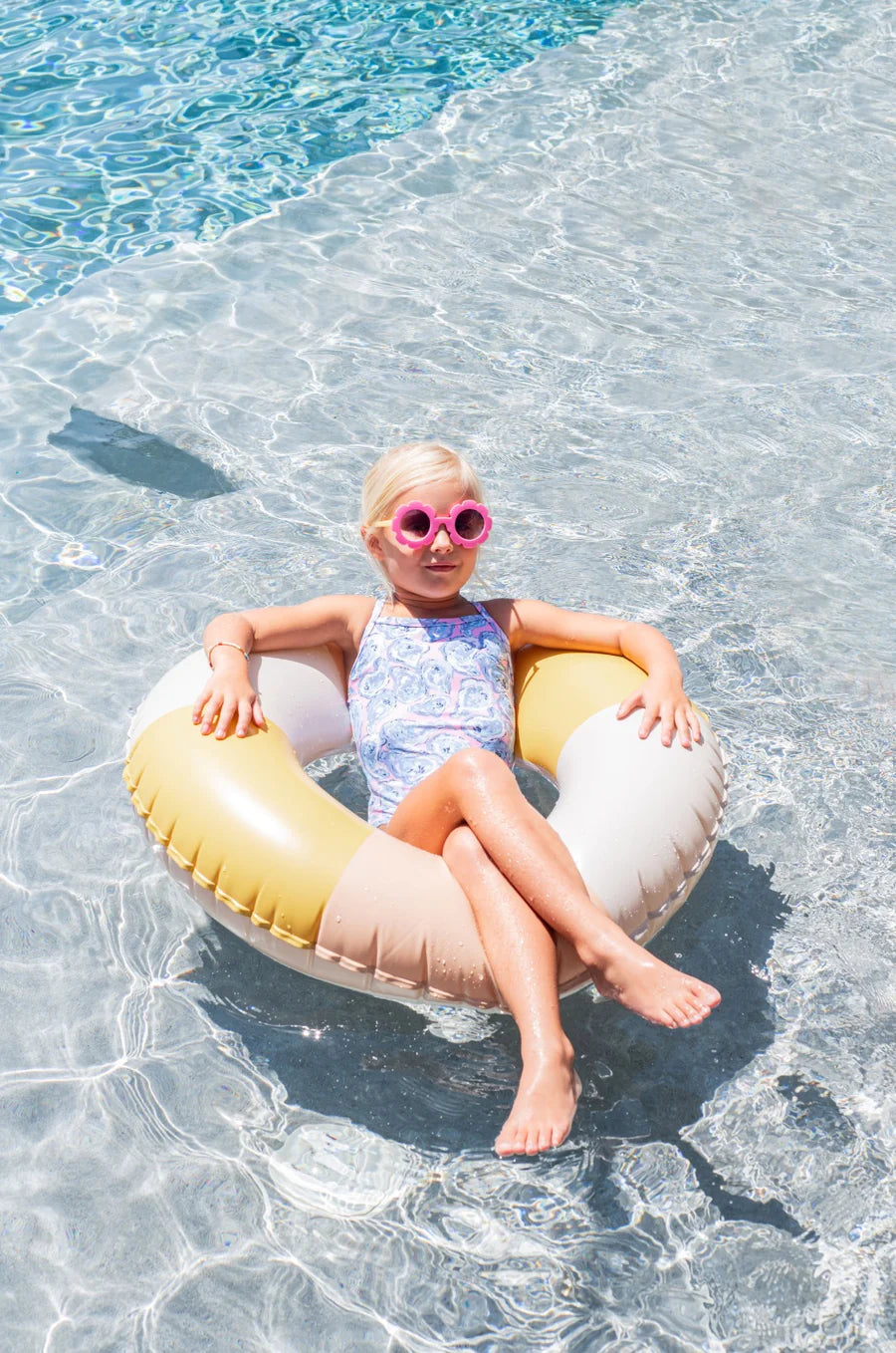 Girls' Spring Tides Bow Back One Piece Swimsuit — Pink Oyster Shell Print