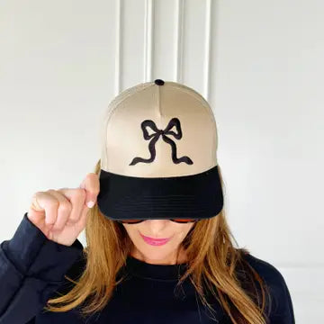 Bow Trucker Hat-Tan/Black