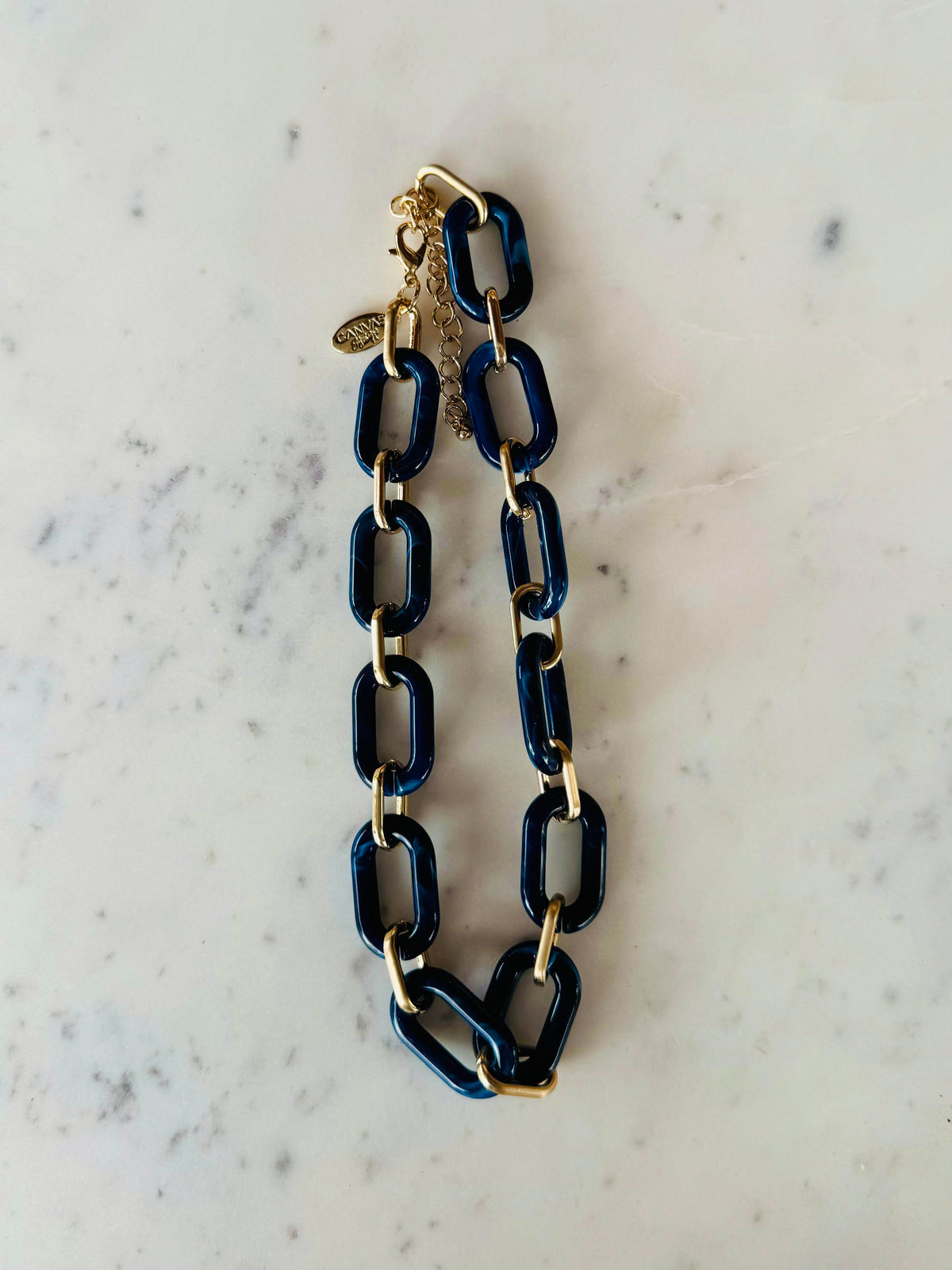 Mallory Marbled Resin Necklace - Navy